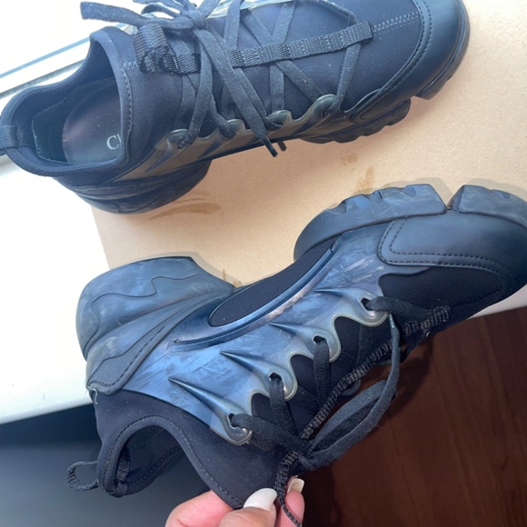 DIOR - D-Connect Sneaker - Picture 4 of 8